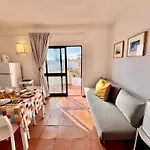 Skylight 2 With Pool By Homing Apartamento *