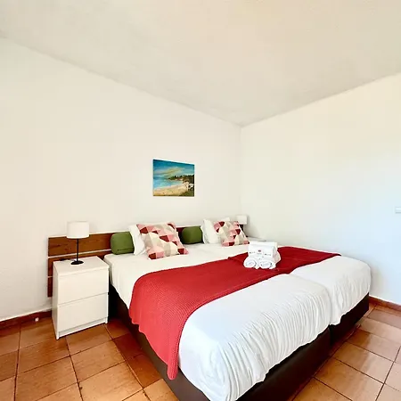 Apartment Skylight 2 With Pool By Homing Albufeira