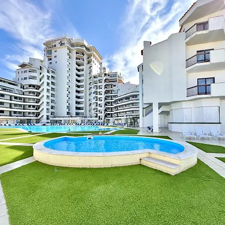 Skylight 2 With Pool By Homing Albufeira